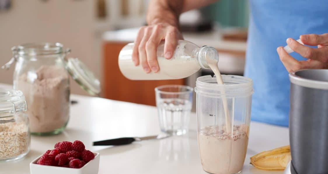 Your Complete Guide To Protein Shakes For Gains