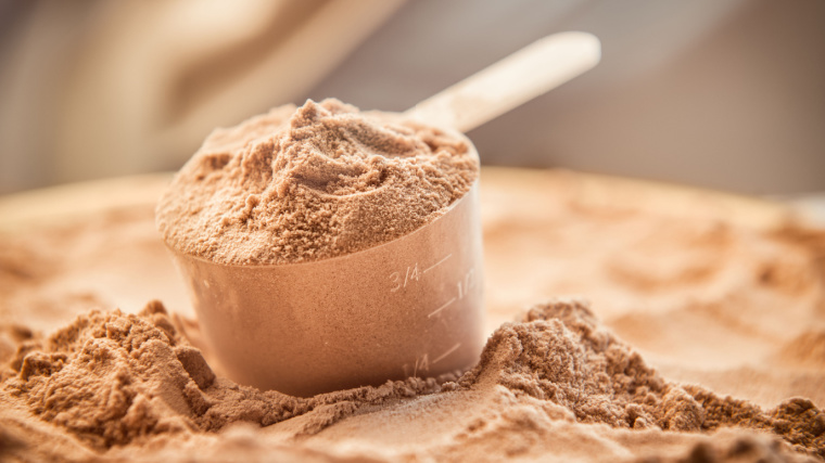 protein-powder-261069146.jpg