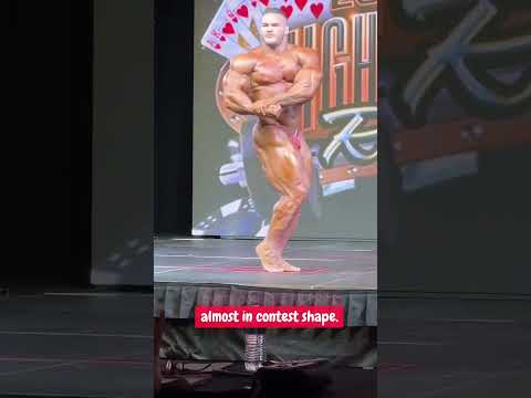 Nick Walker Guest Posing 1 Month After Olympia