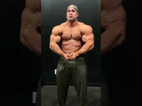 Antoine Vaillant holding stage ready shape post Arnold UK 2024. Will he ...