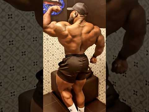 Keone Pearson 3o lbs above his 2023 Mr Mr Olympia package and still pushing